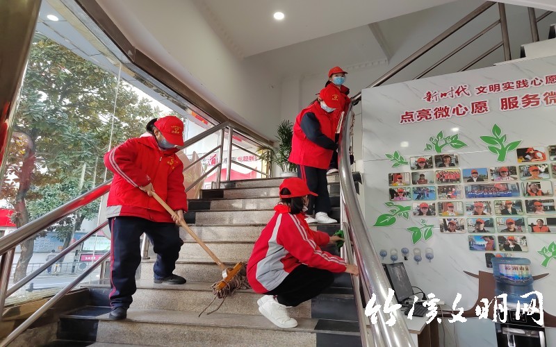 2023年4月14日，竹溪县实验小学组织学生开展新时代文明实践中心建设志愿服务活动(1).jpg
