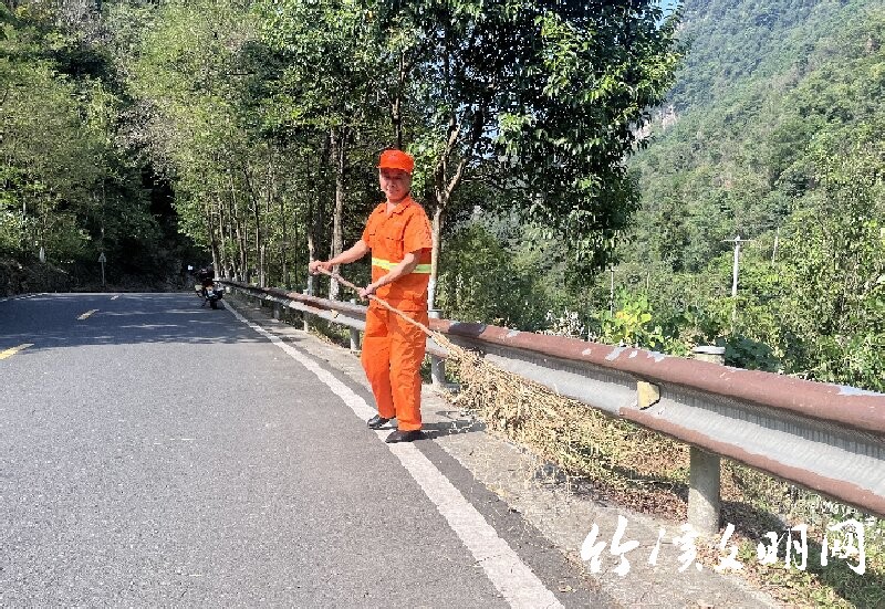 郑自飞.jpg