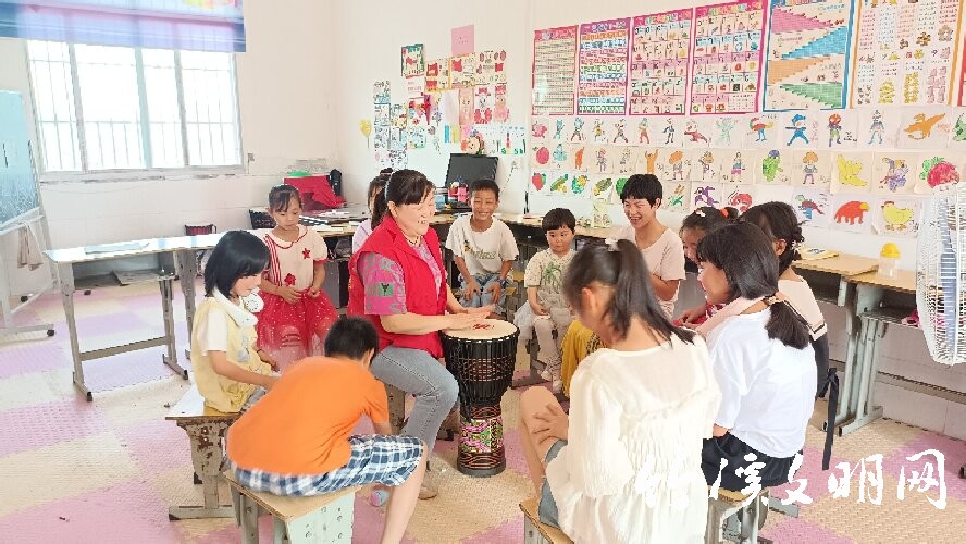 夏正莉.jpg